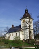 Lukavický kostel sv. Filipa a Jakuba